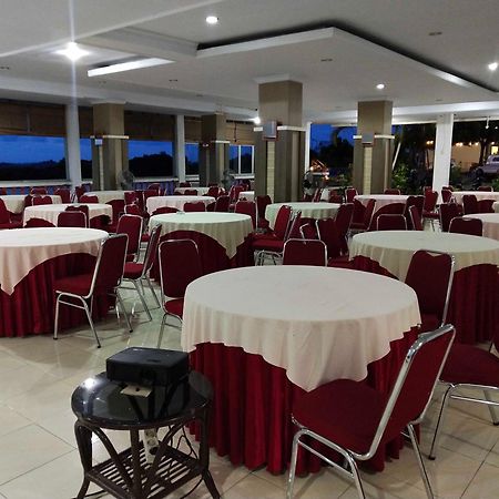 Bukit Kenari Hotel & Restaurant Pare-Pare Exterior photo