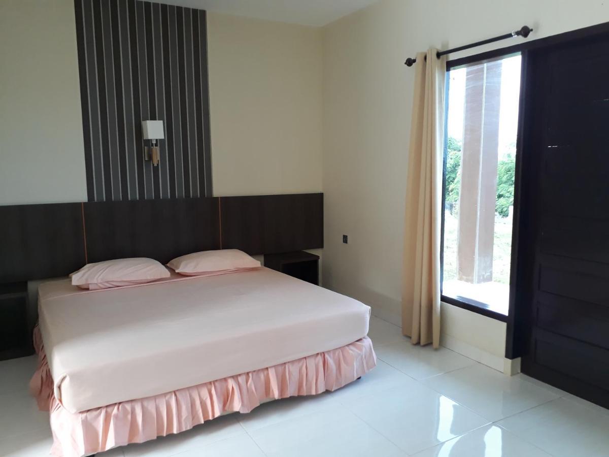 Bukit Kenari Hotel & Restaurant Pare-Pare Exterior photo