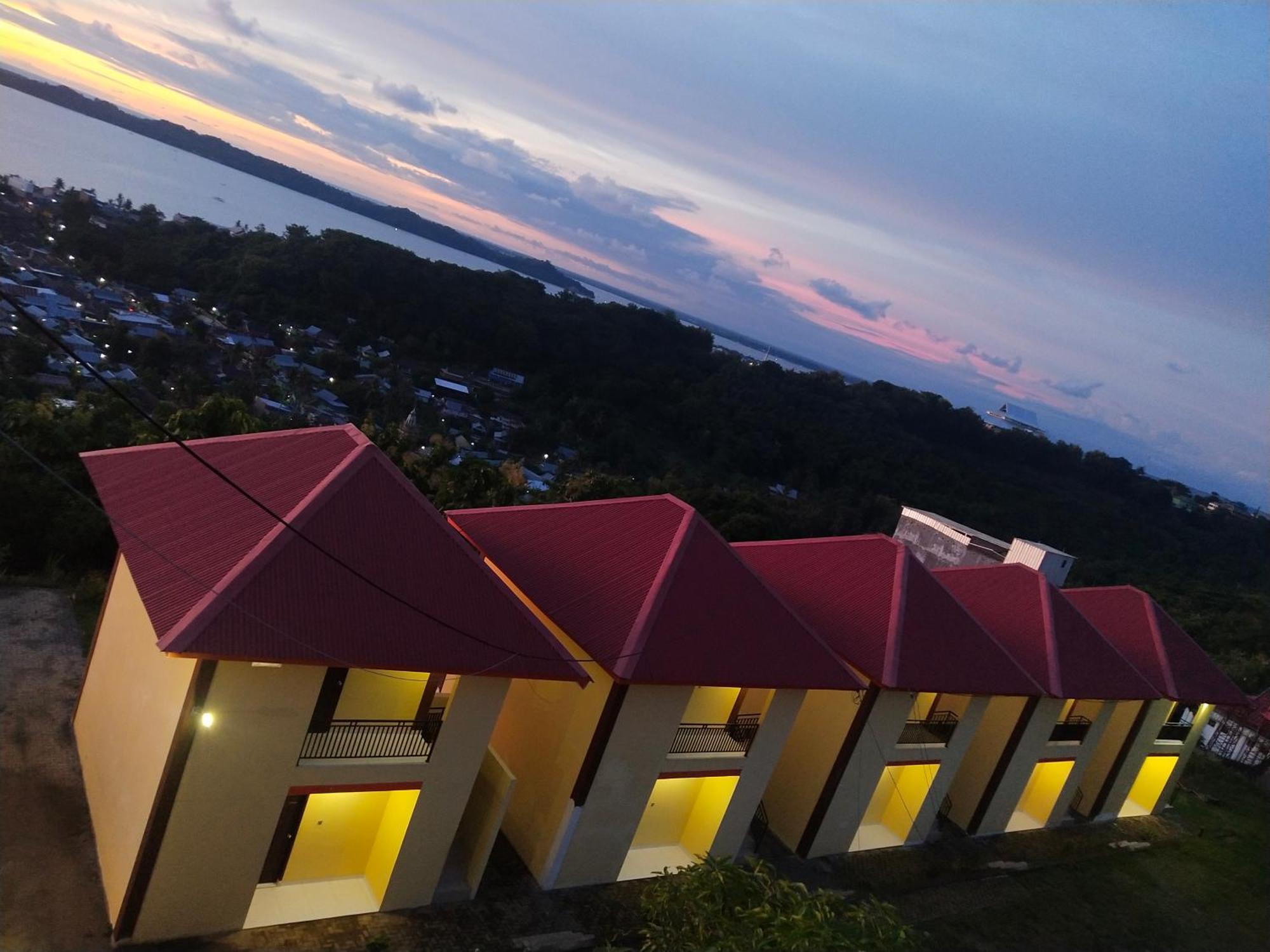 Bukit Kenari Hotel & Restaurant Pare-Pare Exterior photo